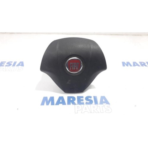 Fiat - Doblo - Left airbag (steering wheel)