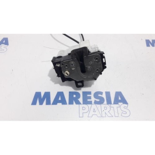 Fiat - Panda - Rear door mechanism 4-door, right