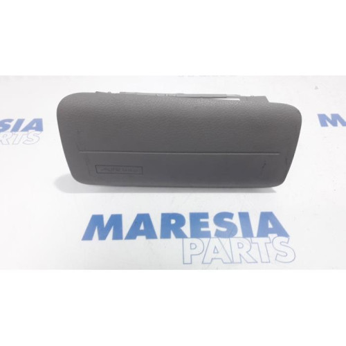 Fiat - Panda - Right airbag (dashboard)