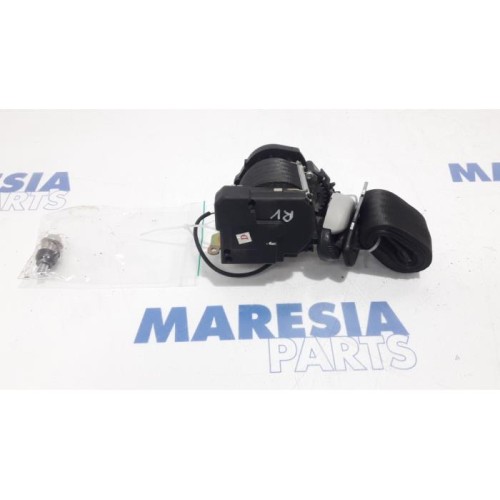 Fiat - Panda - Front seatbelt, right