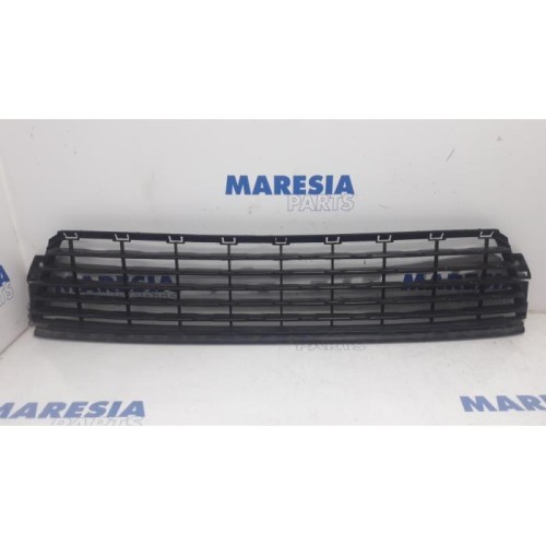 Citroen - C3 Picasso - Grill
