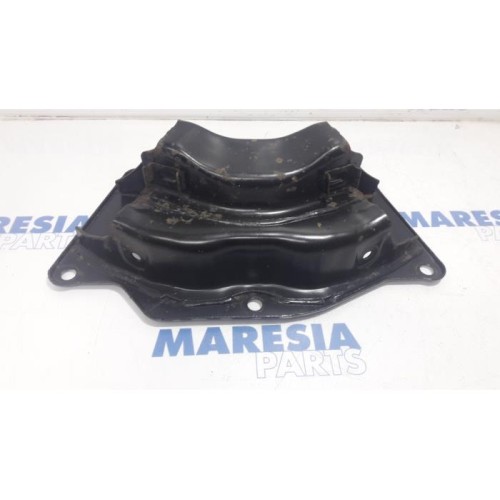 Fiat - Doblo - Subframe
