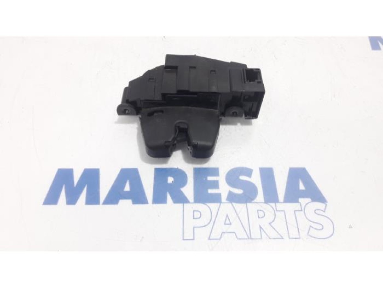 Citroen - C3 Picasso - Tailgate lock mechanism