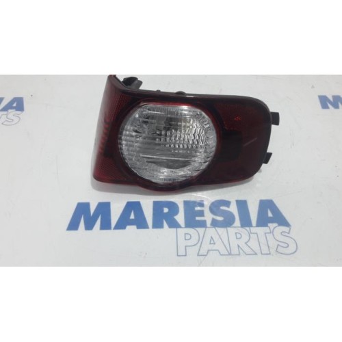 Citroen - C3 Picasso - Rear fog light