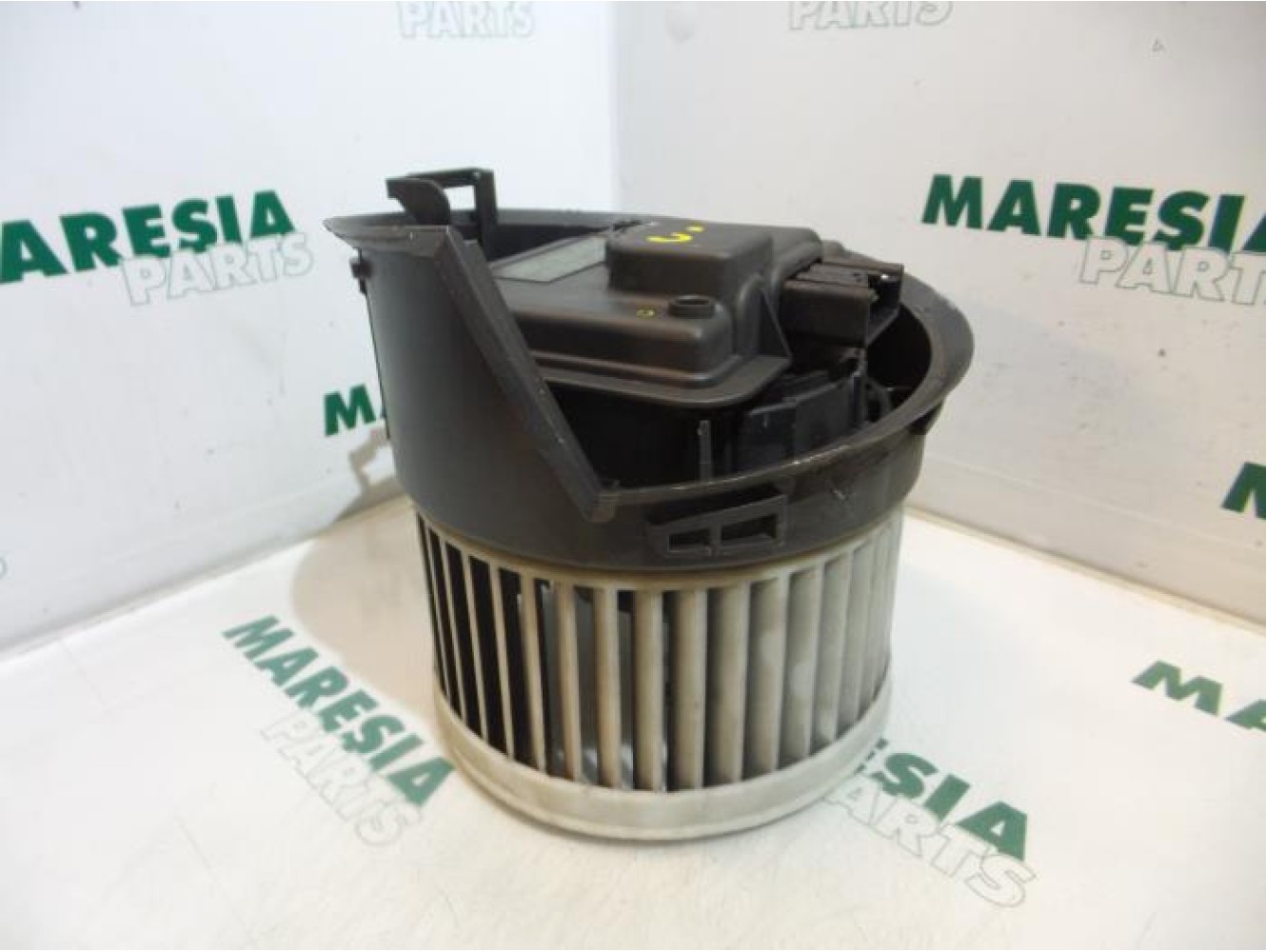 Peugeot - 407 - Moteur de ventilation chauffage