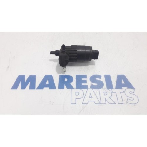 Alfa Romeo - Mito - Windscreen washer pump