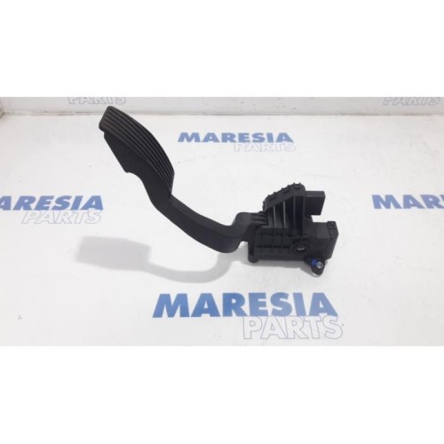 Alfa Romeo - Mito - Gaspedaalpositie Sensor