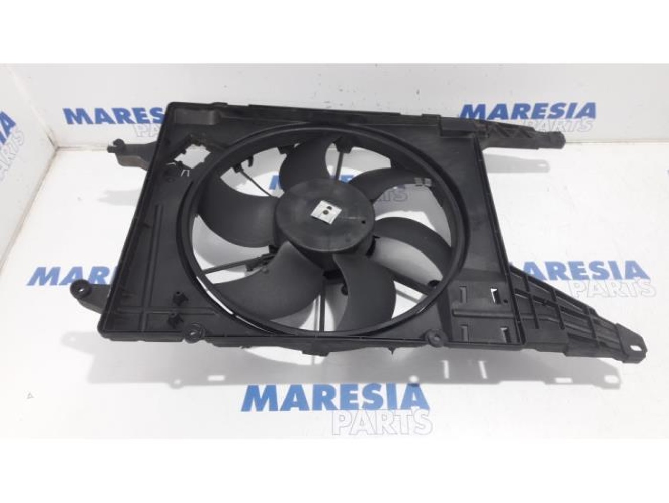 Dacia - Logan - Fan motor