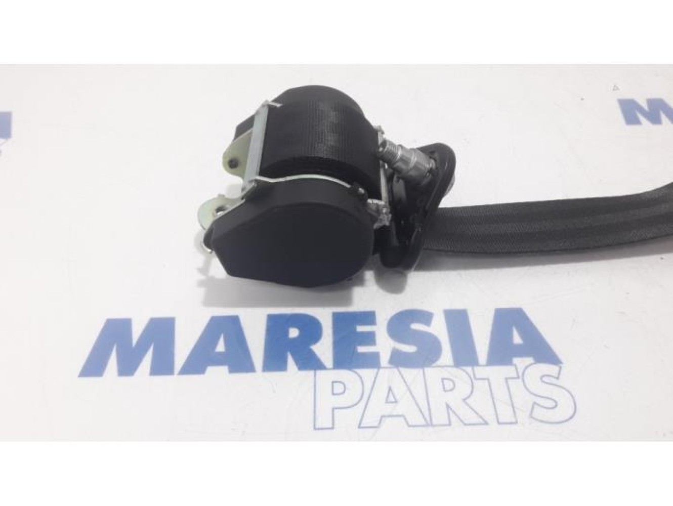 Dacia - Logan - Front seatbelt, right