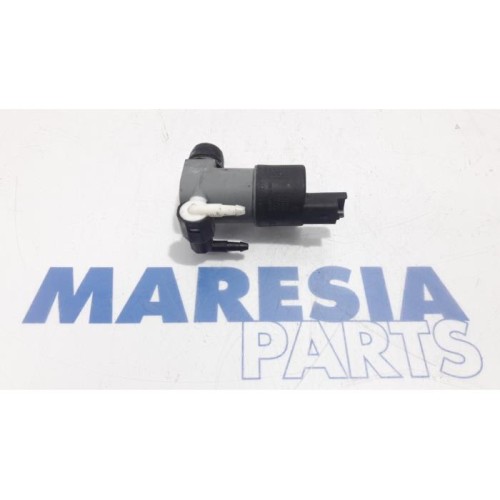 Dacia - Logan - Windscreen washer pump