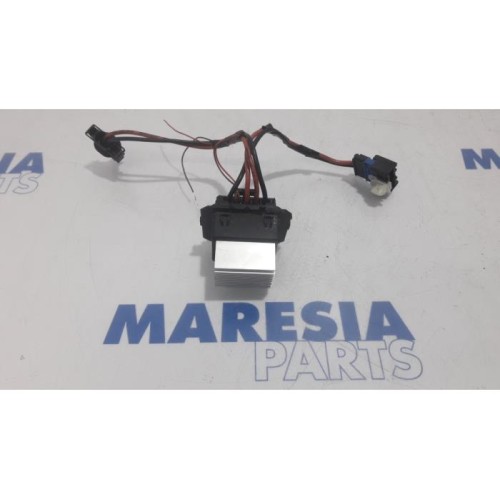 Peugeot - 207 - Heater resistor