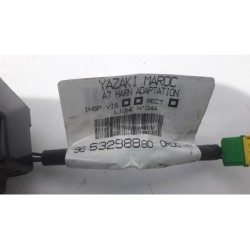 Peugeot - 207 - Tailgate lock mechanism