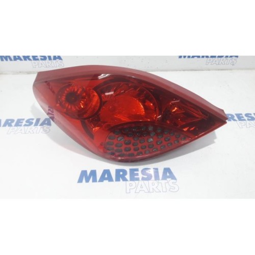 Peugeot - 207 - Taillight, left