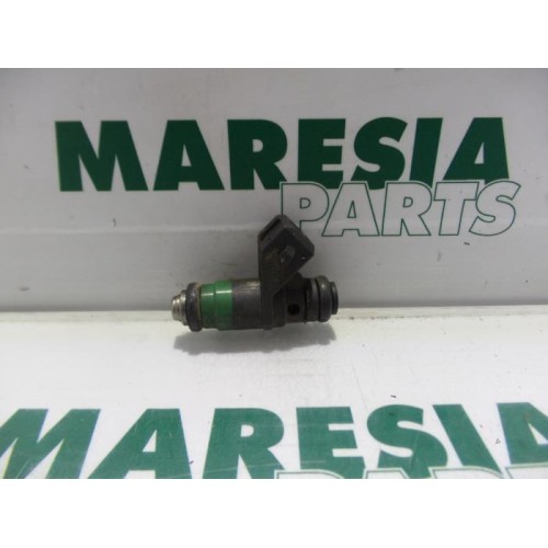 Renault - Laguna - Injector (benzine injectie)
