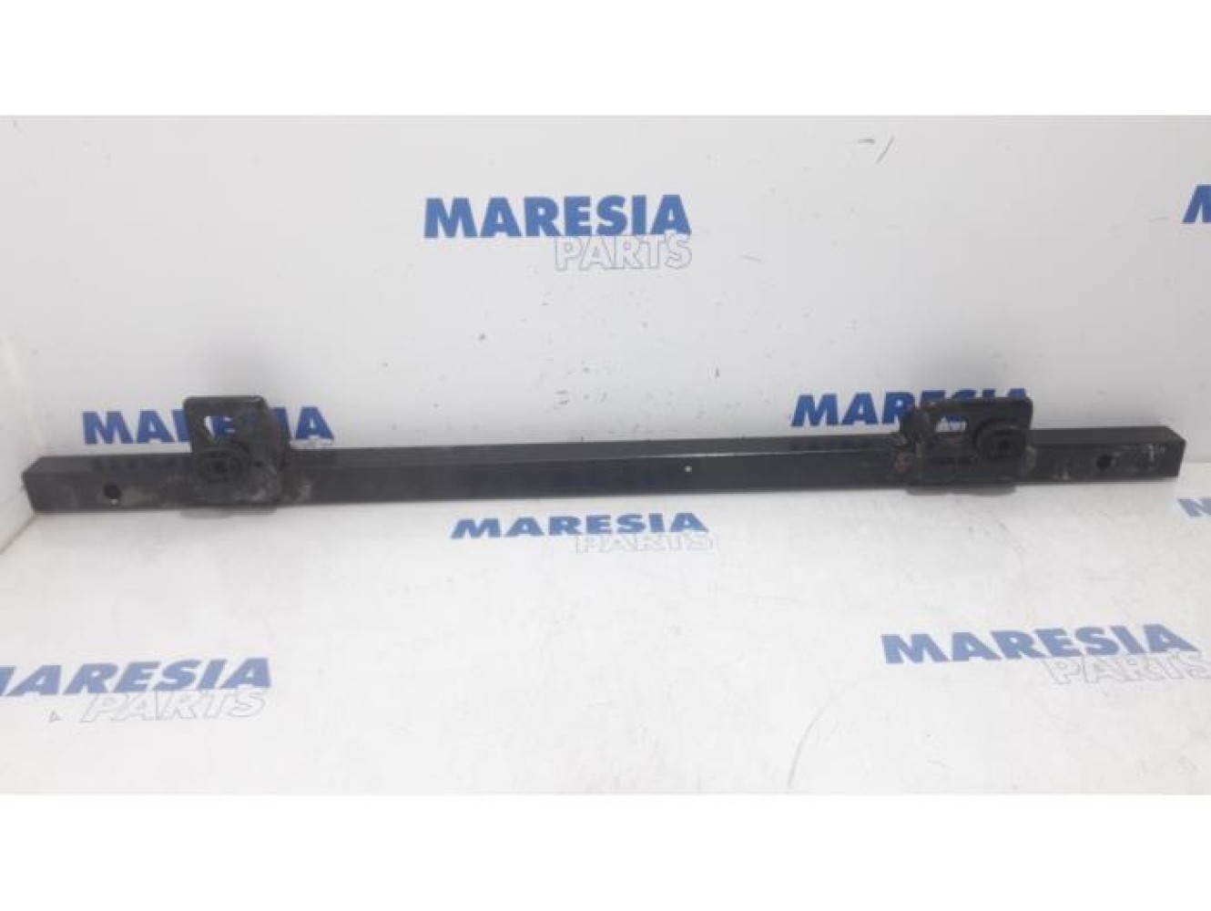 Fiat - Doblo - Radiator bar