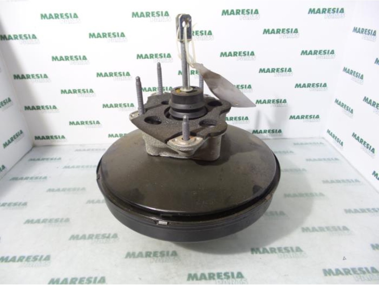 Renault - Clio - Brake servo