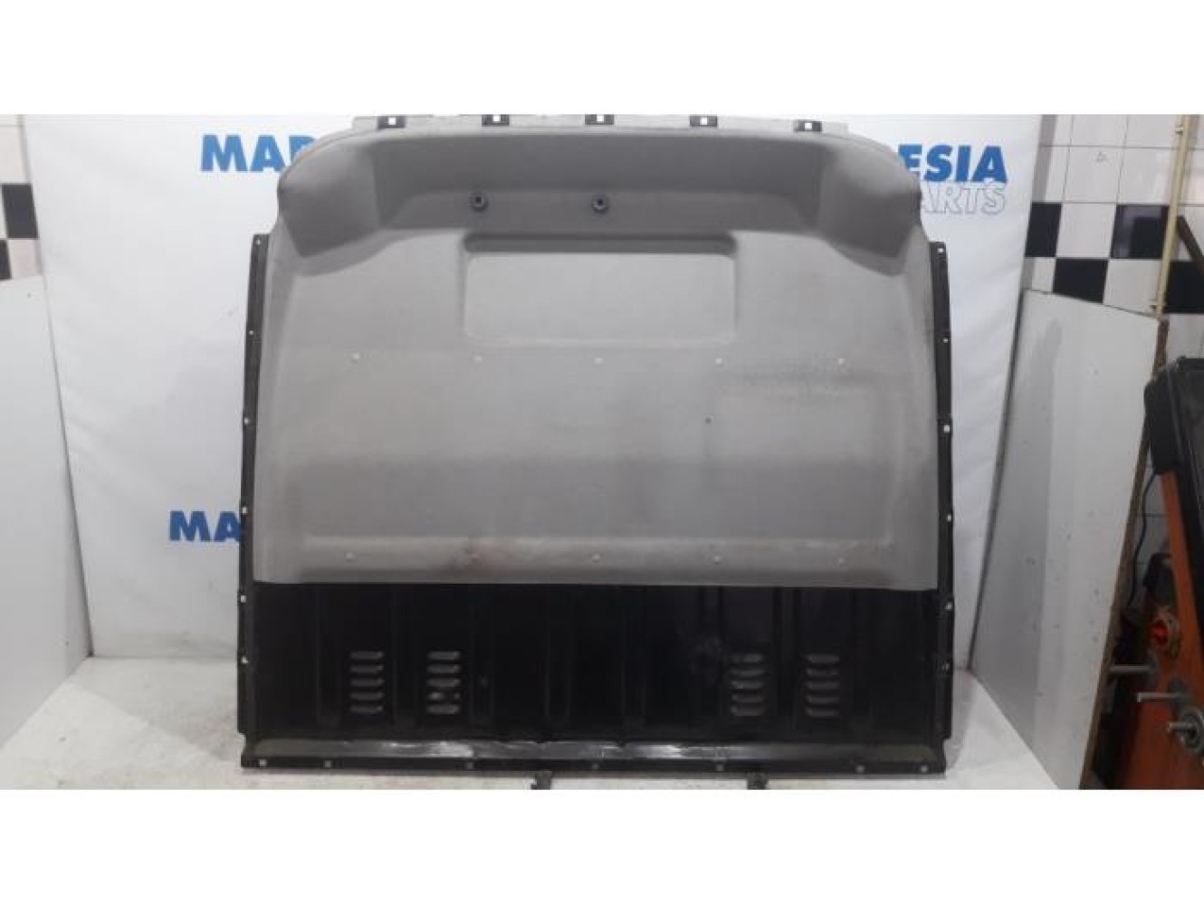 Renault - Master - Cabin bulkhead