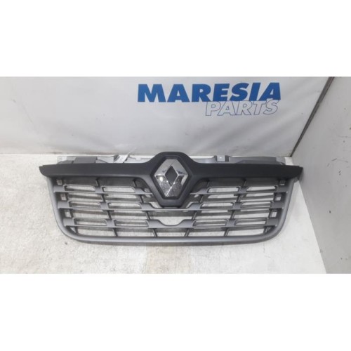 Renault - Master - Grille
