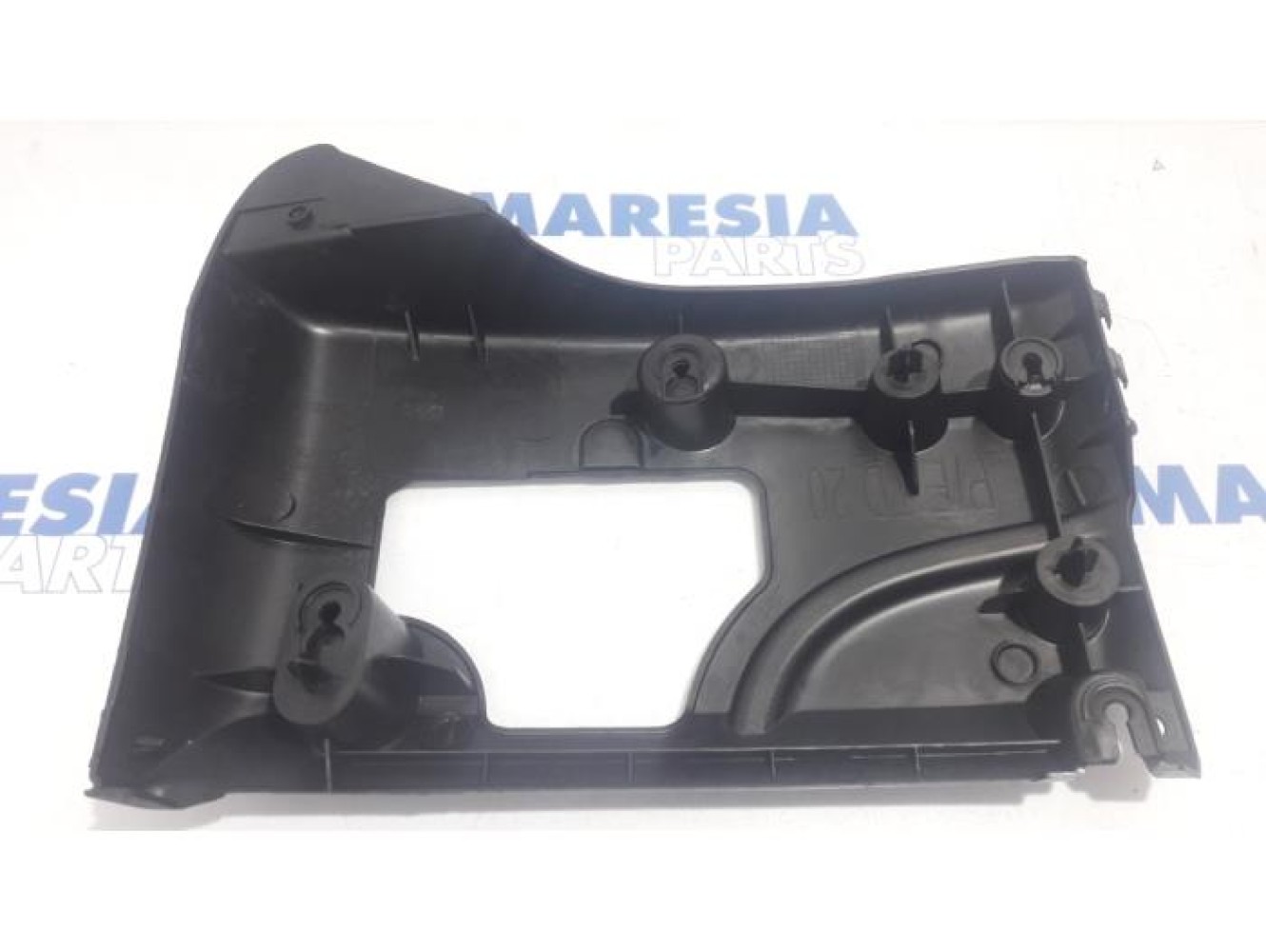 Renault - Master - Rear bumper frame