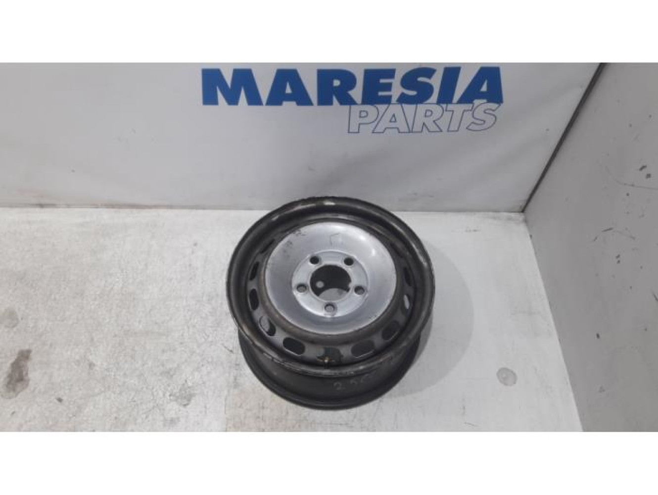 Renault - Master - Wheel