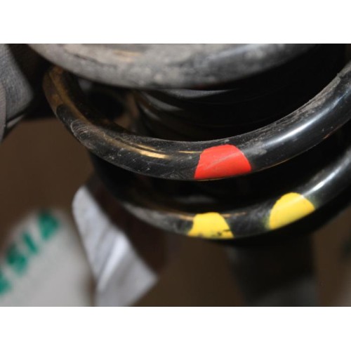 Peugeot - 407 - Stoßdämpferstrebe rechts vorne