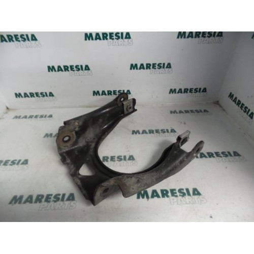 Peugeot - 407 - Front upper wishbone, right
