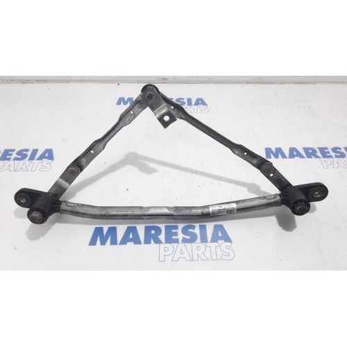 Fiat - Doblo - Wiper mechanism