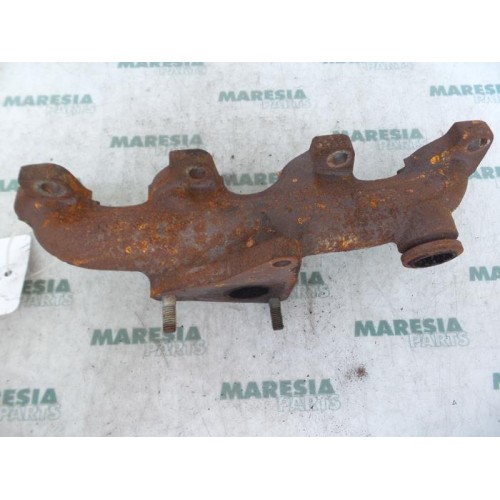 Renault - Clio - Exhaust manifold