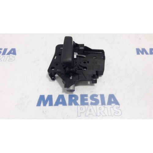 Citroen - Berlingo - Sliding door handle, right