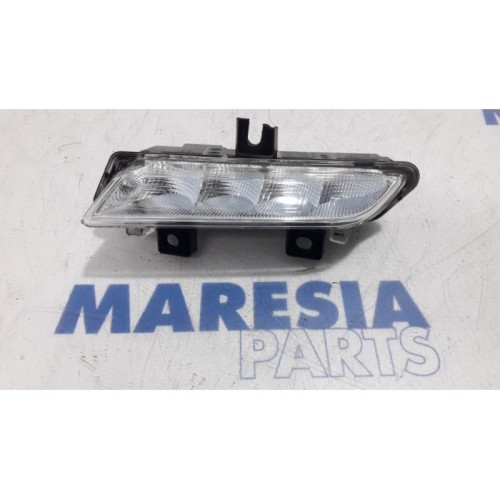 Renault - Clio - Daytime running light, right