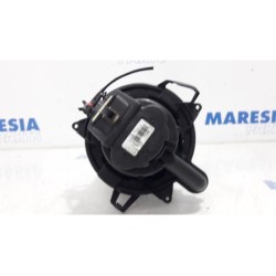 Renault - Clio - Heating and ventilation fan motor