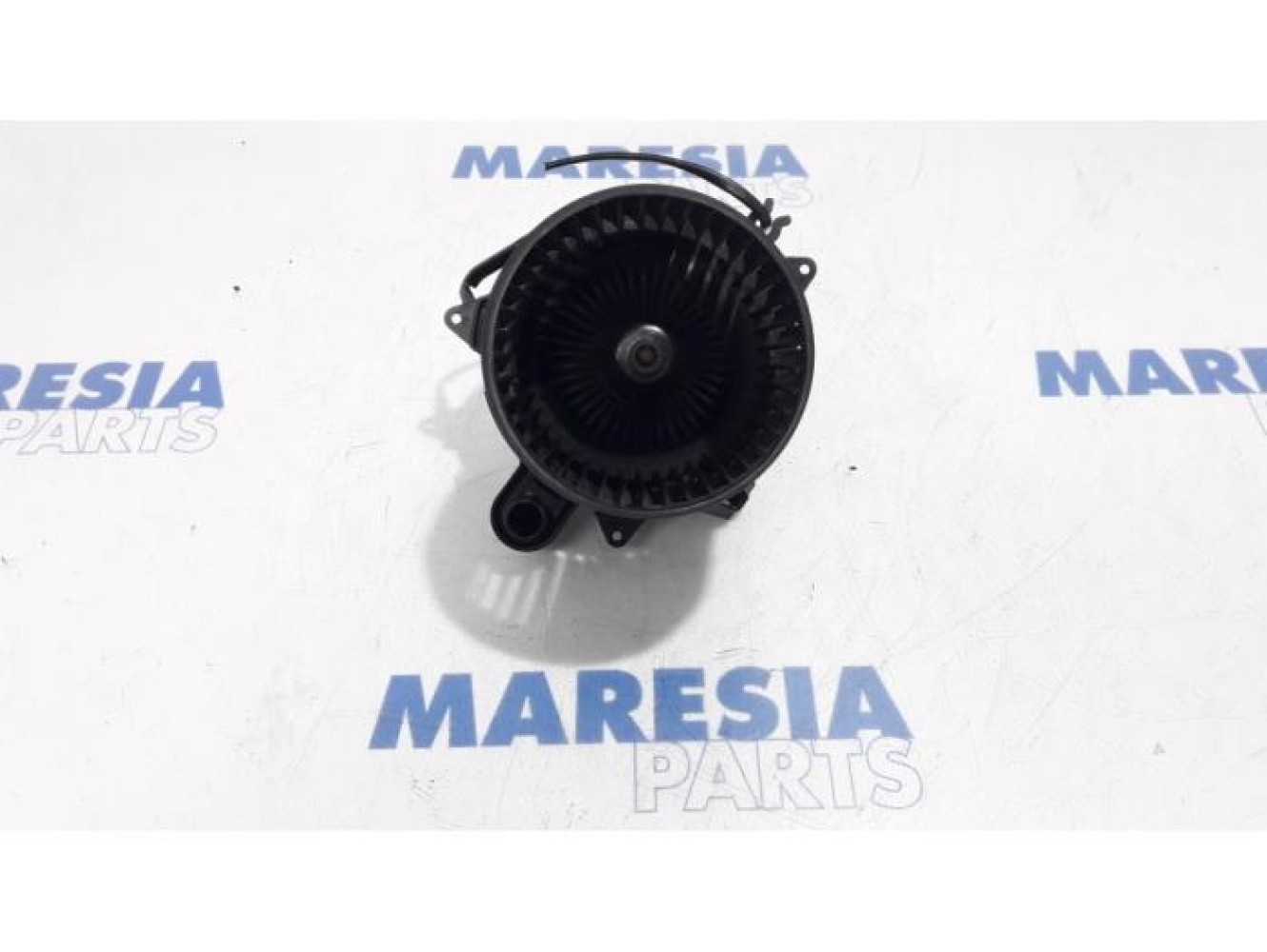 Renault - Clio - Heating and ventilation fan motor