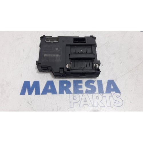 Renault - Clio - Card reader (lock)