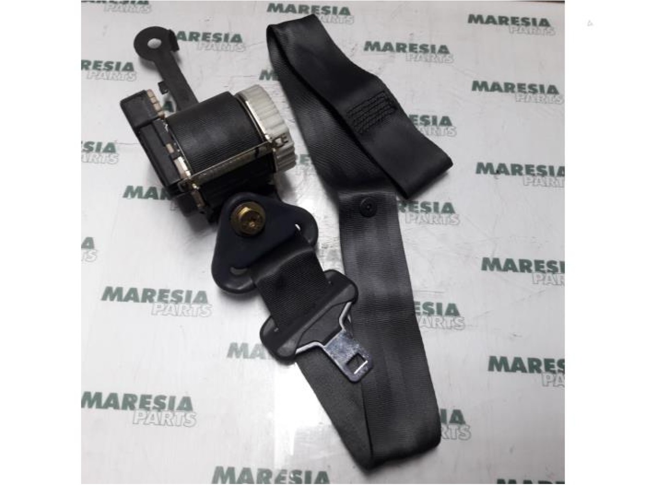 Renault - Clio - Front seatbelt, right