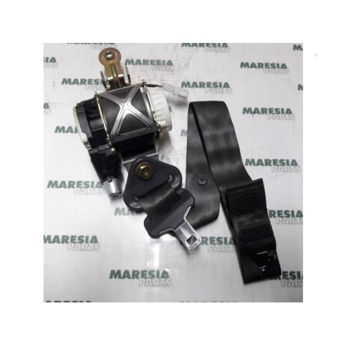 Renault - Clio - Front seatbelt, right