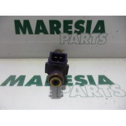 Renault - Megane - Injector (petrol injection)