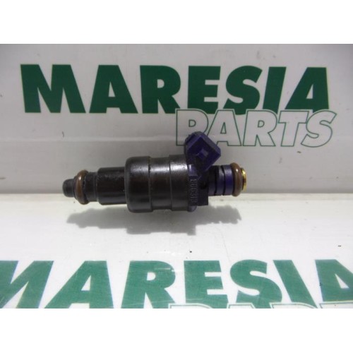 Renault - Megane - Injector (petrol injection)