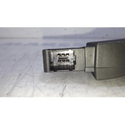 Renault - Clio - Commande radio volant