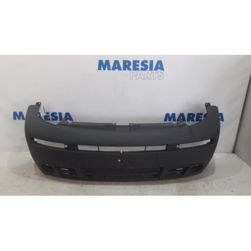 Opel - Vivaro - Front bumper