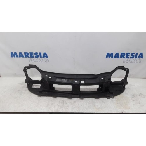 Opel - Vivaro - Lock plate