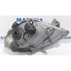 Opel - Vivaro - Koplamp links
