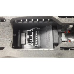 Opel - Vivaro - Taillight, right