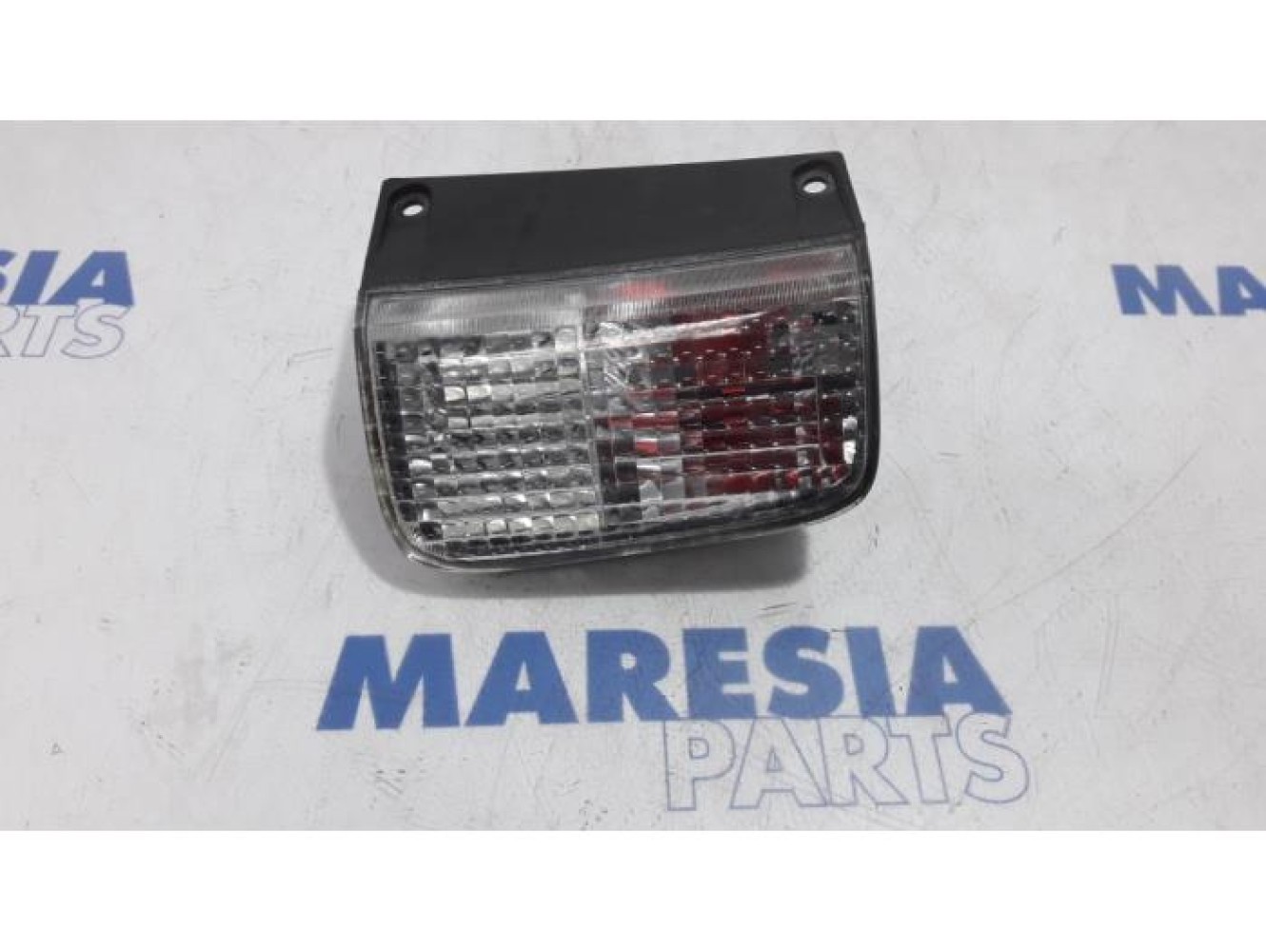 Opel - Vivaro - Rear fog light