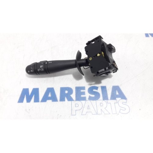 Opel - Vivaro - Steering column stalk