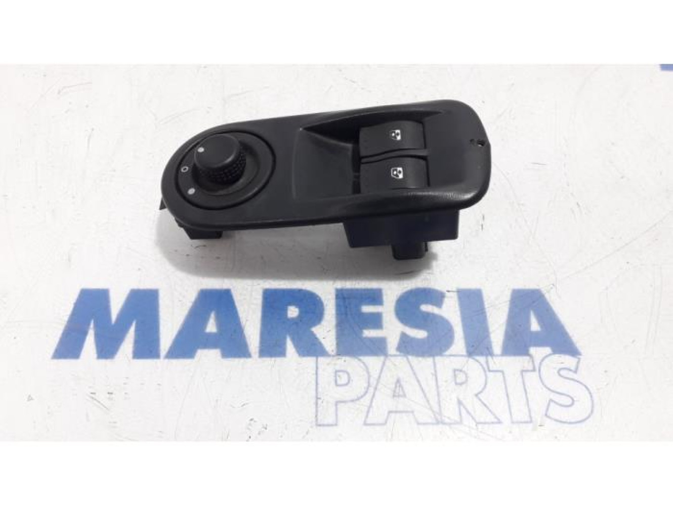 Opel - Vivaro - Multi-functional window switch