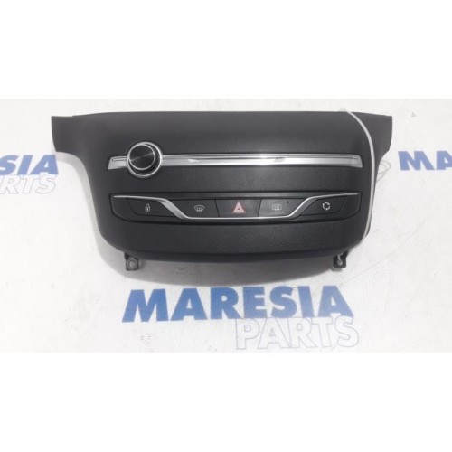 Peugeot - 308 - Radio