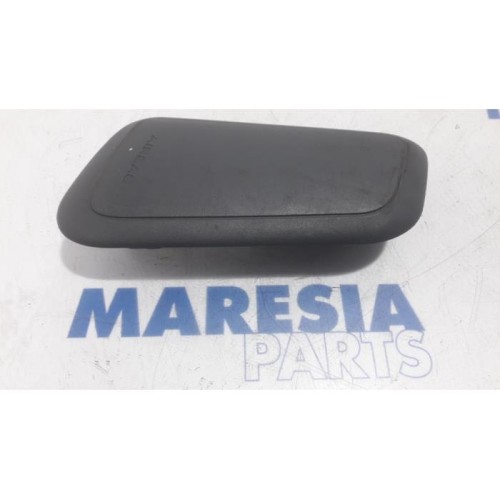 Peugeot - 107 - Airbag stoel (zitplaats)