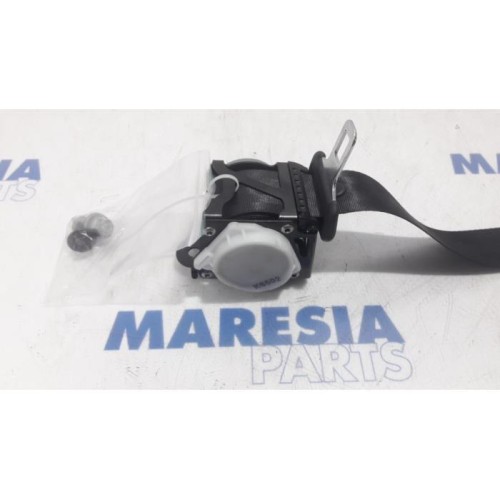 Renault - Captur - Sicherheitsgurt links hinten