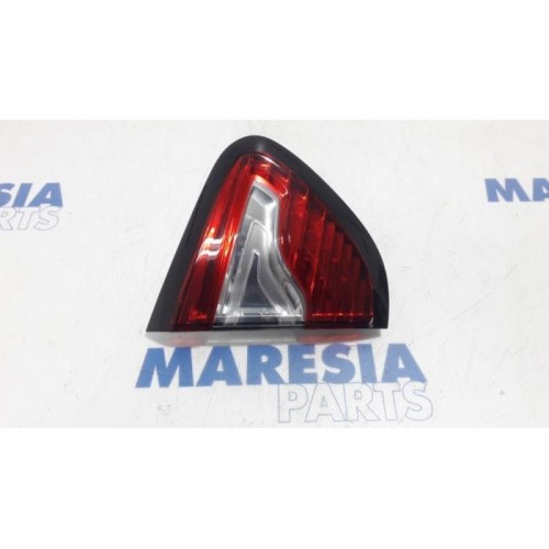 Renault - Captur - Taillight, left