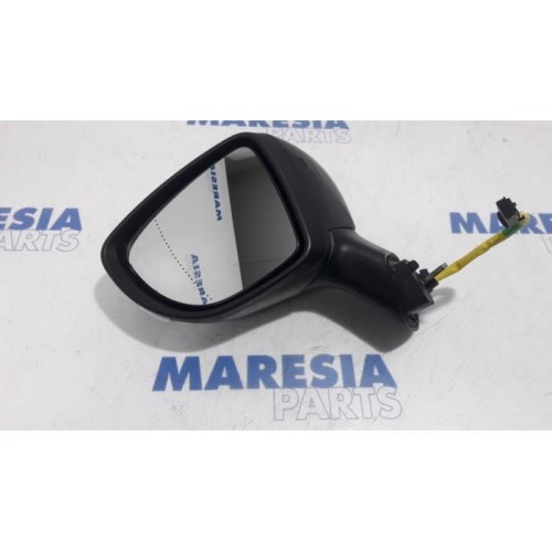 Renault - Captur - Wing mirror, left